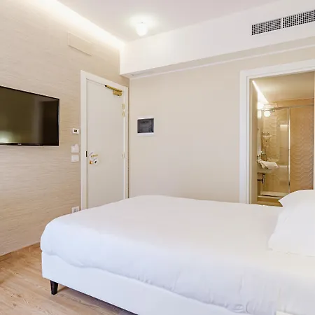 Boston Hotel 4*