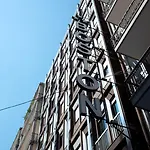 Ξενοδοχείο Boston 4*