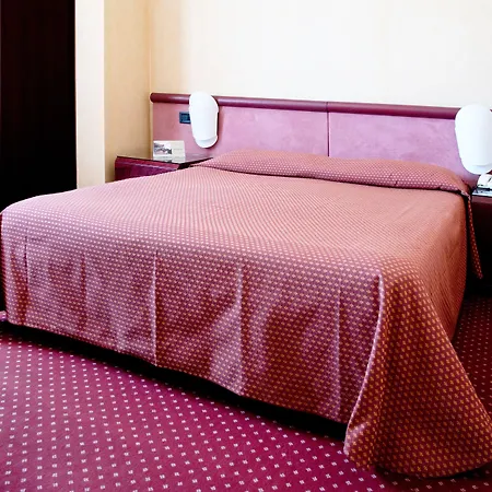 Boston Otel Bari