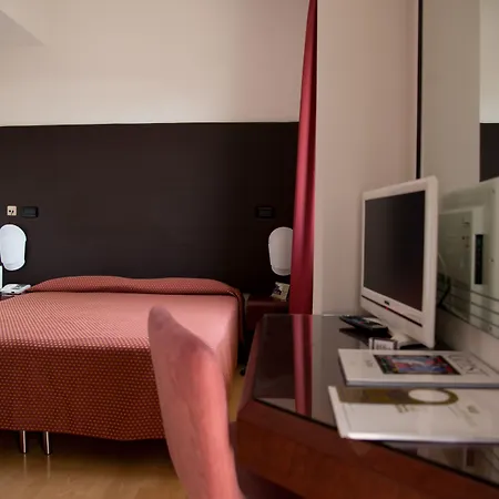 Boston Hotel 4*