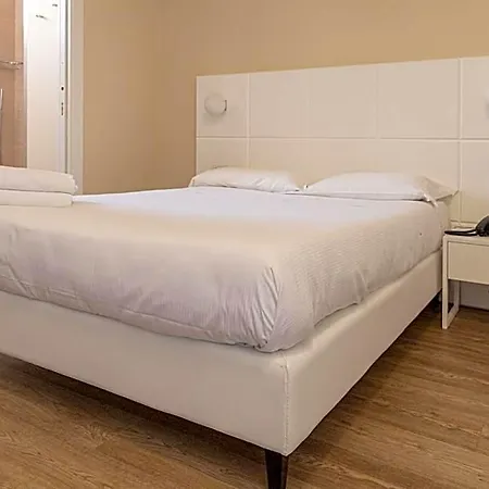 Boston Hotel