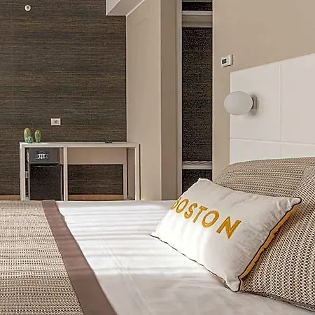 Boston Hotel Bari