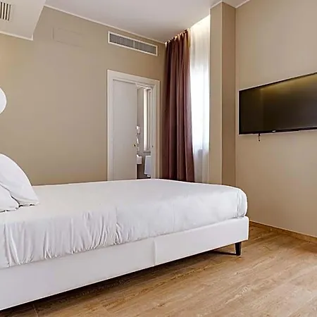 Hotel Boston Bari